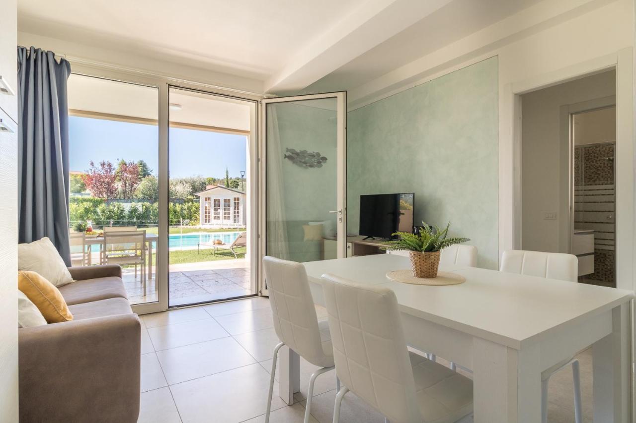 Villa Meri Manerba del Garda Luaran gambar