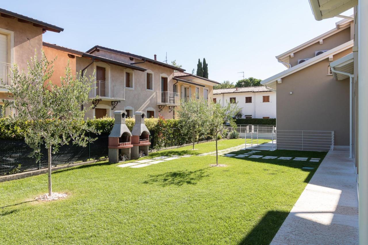 Villa Meri Manerba del Garda Luaran gambar