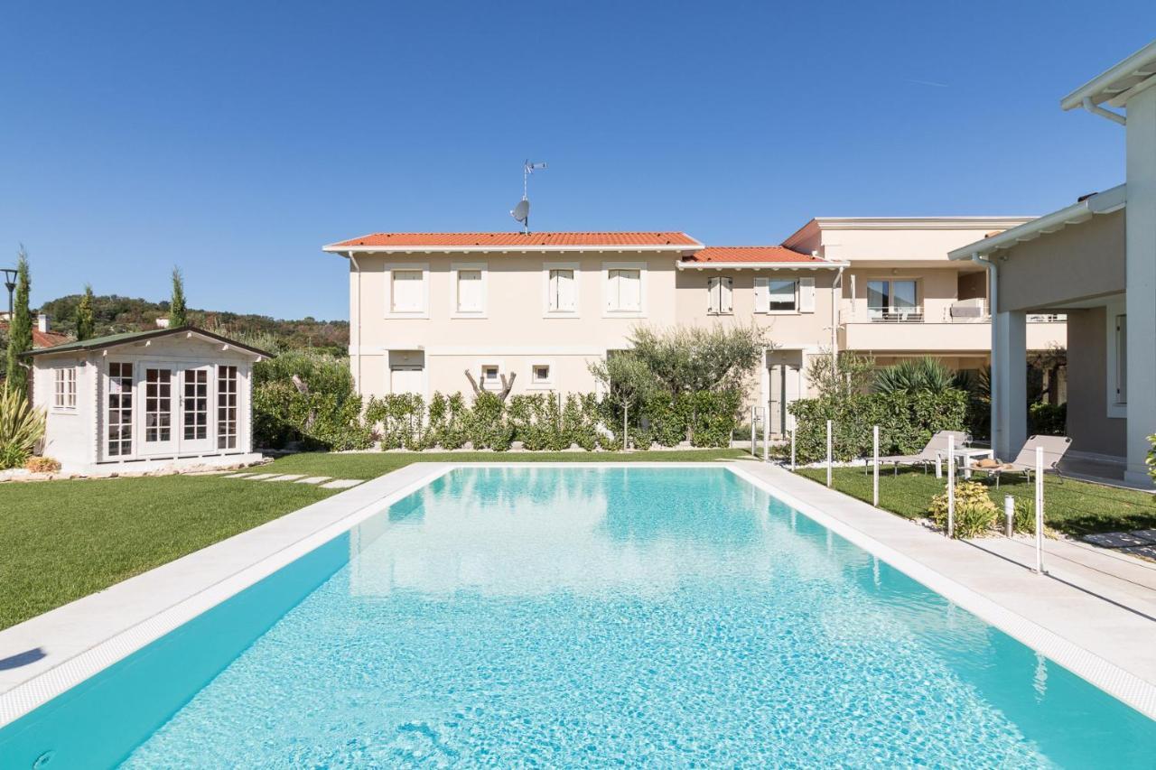 Villa Meri Manerba del Garda Luaran gambar