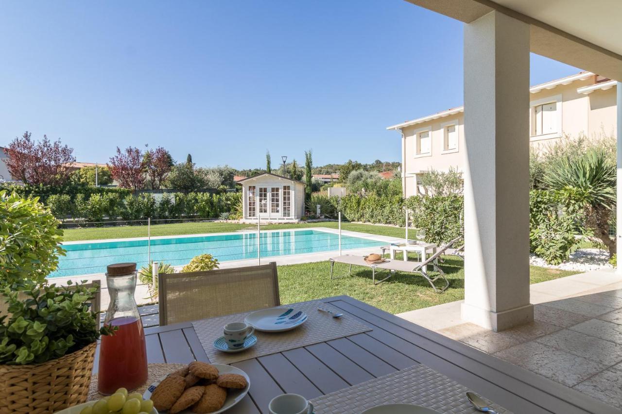 Villa Meri Manerba del Garda Luaran gambar